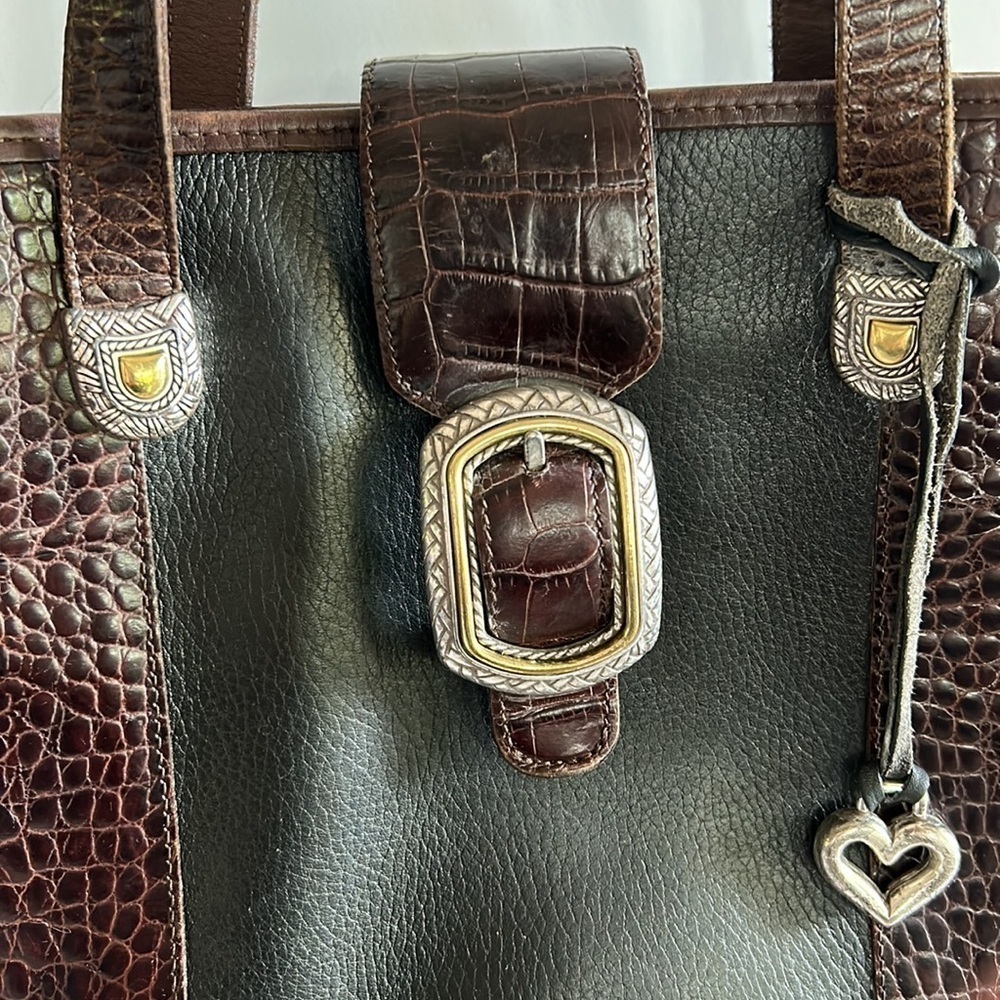 Vintage Brighton black/tan shoulder bag/purse. Lovely gold and silver accents. - Picture 5 of 14